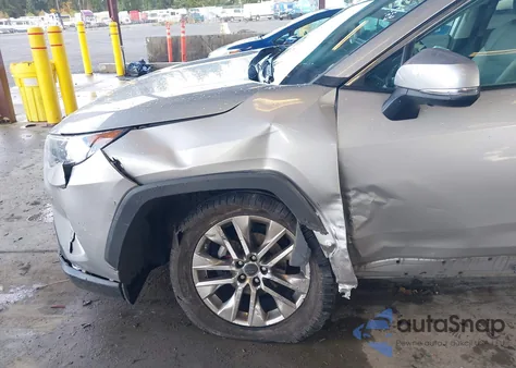 2019 Toyota Rav4 Limited z USA, uszkodzony, nr VIN 2T3N1RFV2KW044381